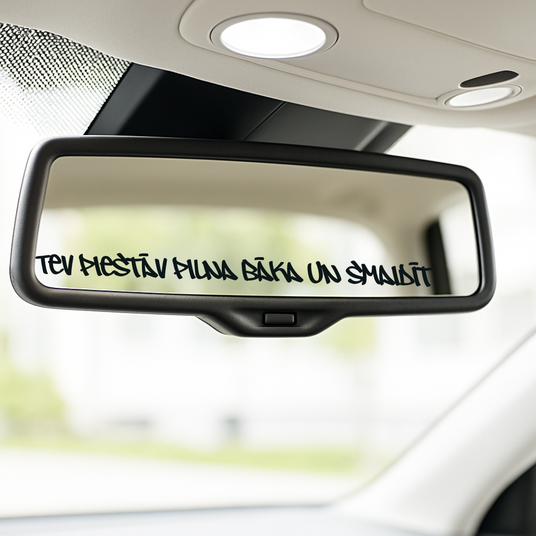 Tev piestāv pilna bāka un smaidīt - vinila uzlīme